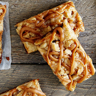 Apple peanut butter caramel bars