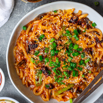 Cheesy gochujang noodles