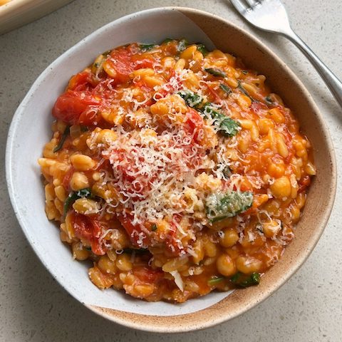 Creamy tomato orzo