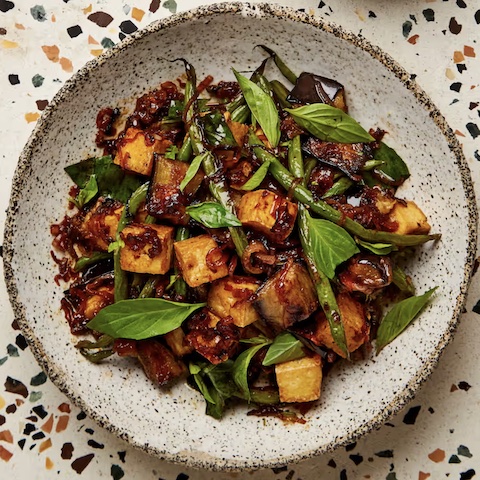 Eggplant and tofu pad krapow