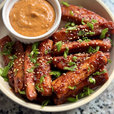 Gochujang tofu fries