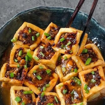 Hakka stuffed tofu