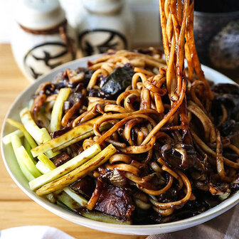 Jajangmyeon