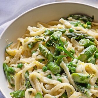 Lemon, Asparagus & Pea Pasta