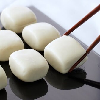 Milk rice cake