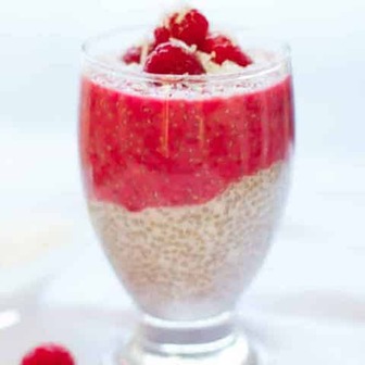 Raspberry chia pudding