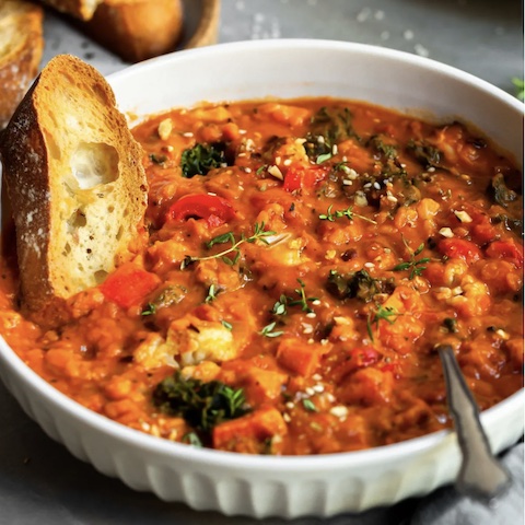 Roast garlic vegetable stew