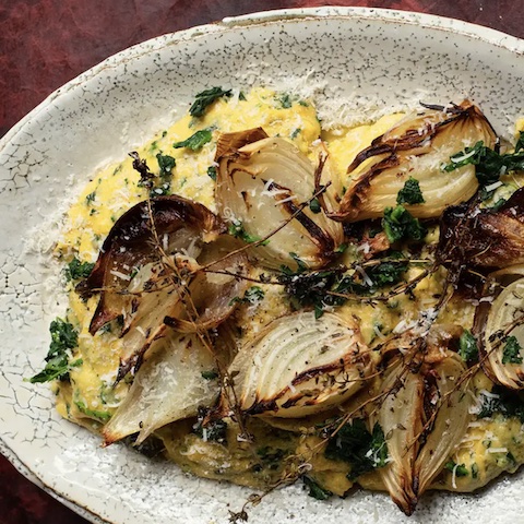 Roast onions and spinach polenta