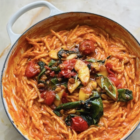 Roast peach and tomato pasta