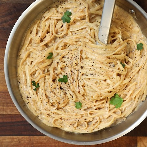 Roasted garlic alfredo