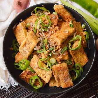 Salt and pepper tofu
