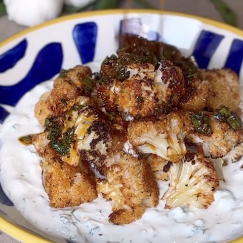 Spicy garlicky cauliflower bowl