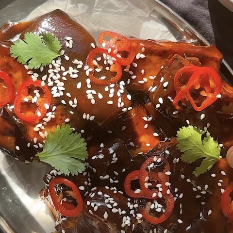 Sticky coffee glazed tofu