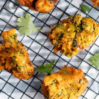 Vegetable pakoras